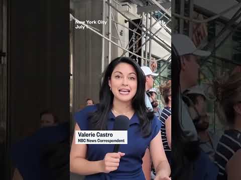 Couple arrested for climbing Empire State Building