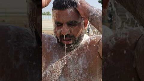 strong pehlwan mud remove bath #namatpehlwan #desi #kushti