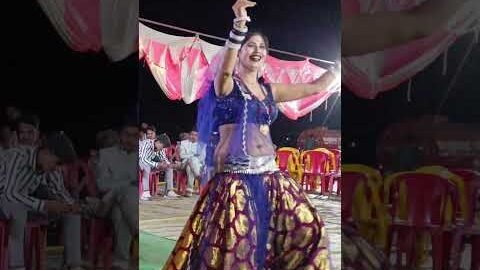 new desi rai #बुंदेलखंडी #शॉर्ट #वीडियो #desi #rai #dance कमल भूरा माया चांदनी कविता दमदार खड़ी राई