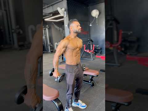 Kaam ke sath fitness bhi jaruri hai #lifestyle #motivation #trending #foryou #desi #viral #explore