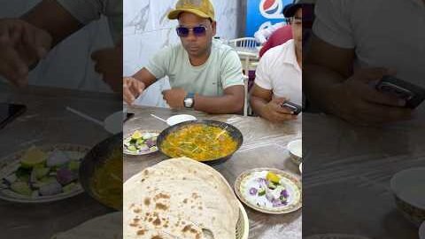 🇸🇦Riyadh Mein Best Desi Mutton Karahi! | 4 Friends, Unlimited Masti 🍖😋 #firozkavlog #lunch