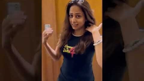 Sargun Mehta | New Punjabi Songs #sargunmehta #punjabisong #shorts #viral #trending