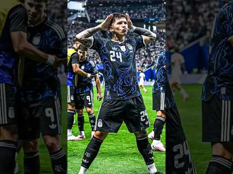 #football#comedy#funny#trending#viral#funnyvideos#memes#shortvideo#Dance#music#foryou#fyp#viral#xoxx