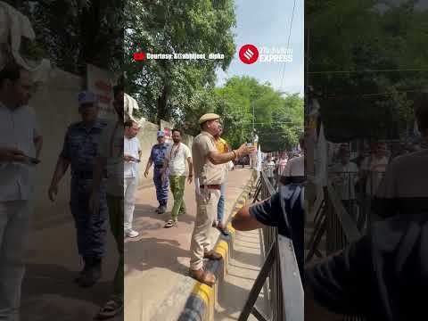 Sonam Wangchuk’s Fast Day 16! Police Question Tarpaulin At CJP Protest