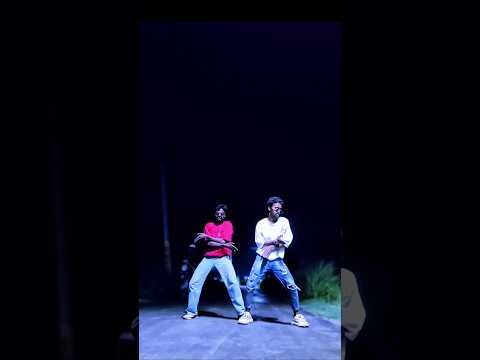 Hamar patari kamariya badi lachak daar ho #dance #dancerlife #bhojpuri #desinach #desi #desiviilage