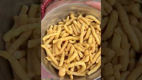 भुजिया की सब्जी 😊#gaon #villagelife #food #desi #rajasthan #youtubeshorts