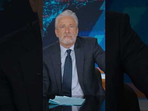 Wait… is there a Trump body double? #dailyshow