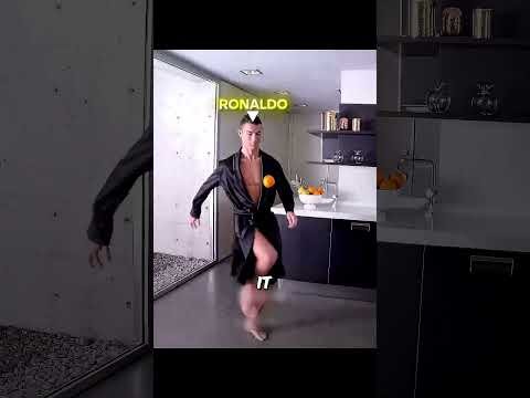 Ronaldo started tossing the moon up. #viral #youtubeshorts #shortsfeed #ytshorts