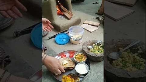 🌄🥘गाँव का खाना🫕😋🍽️ #village #food #desi #rajasthani #marwadi #haryana #youtube #shorts #india