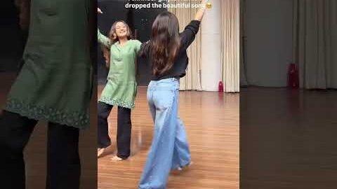 New Punjabi Song Vibe 😍💃| Bhangra look #punjabilook #shorts #dance