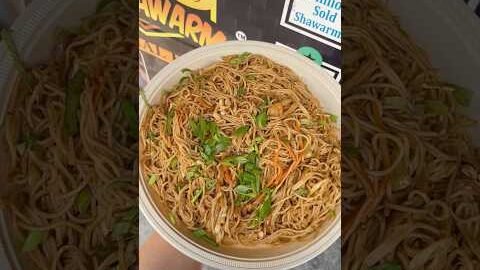 Desi chowmein 😍 #desi #chowmein #shortsviral #viralvideo #streetfood #shorts #fyp #youtubeshorts
