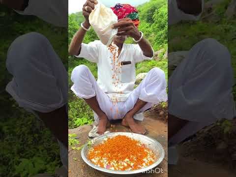 दादा जी का देशी नाश्ता 😍 #rajasthan #gaon #desi #food #shorts #viral #youtubeshorts