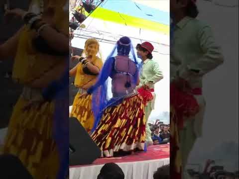 new desi rai आ गई बहिन तुम्हाई सो बन गई बनक हमाई #desi #rai #dance #song #अरविंद_कुशवाहा #शॉर्ट #yt