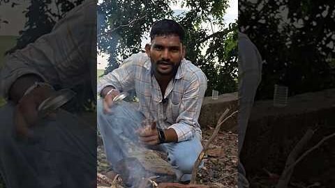 Wood Fire Desi Chicken 😍 #shorts || मुर्गा बनाने का देसी तरीका #shorts #VillageCooking #TribalCookin
