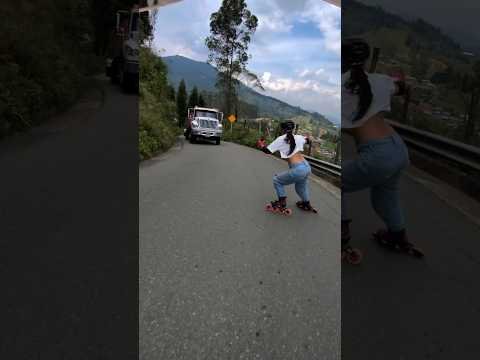 #rollerskating🤣🤣 #girl ##amazing #shorts #video 🔥🔥🔥###