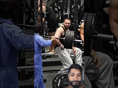 🤯🥶They were too shocked to even breathe #fyp #frank #anatolyprank #anatoly#gym #troll #gymmotivation