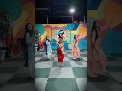 New Punjabi Song Vibe 😍💃| Bhangra look #punjabilook #shorts #dance