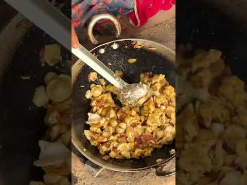 राजस्थानी मशरूम की सब्जी 😍 #edit #food #foodie #rajasthan #desi #khana #mashroom #shorts