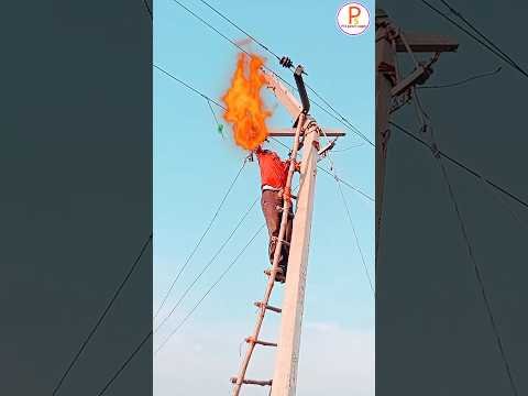 Electricity lineman #shorts #electricity #youtube #viral 😂