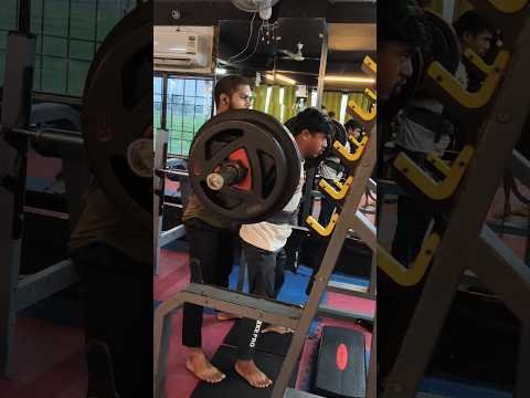 gym me dost ke sath Leg warkaut 80kg #desi #motivation #pawar
