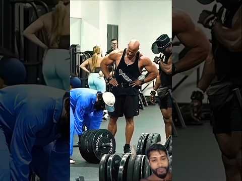 Their eyes went from amused to stunned in seconds #fyp #frank #anatolyprank #anatoly #gym #troll#bds