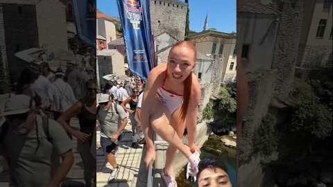 😱🤯diving off a 22m bridge 🌉#trending #diving #swimming #jumping #challenge #greenscreen#viral#shorts