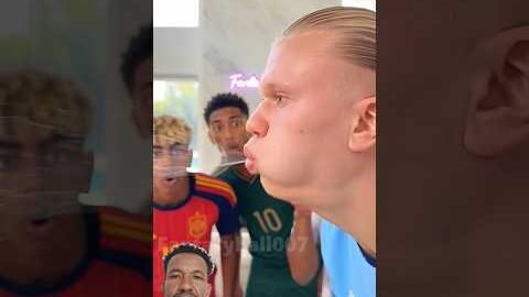 #football#comedy#funny#trending#viral#funnyvideos#memes#shortvideo#Dance#music#foryou#fyp#viral#xoxx