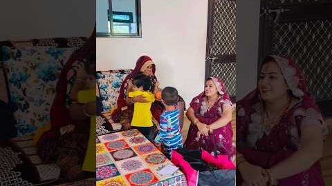 เคฌเคฟเคเฅเคเฅเคกเฅ เคธเฅ เคเคจ เคฒเฅเคฏเฅ ๐ถ #rajasthani #village #desi #jaatni #marwadi #viral #shorts #sasbahu #dj #love