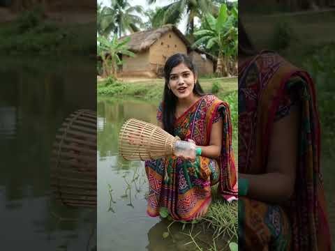 Machhli pakadne ka desi jugaad #shortsfeed #viralvideo #trending #desi #viral #shorts #trend #short