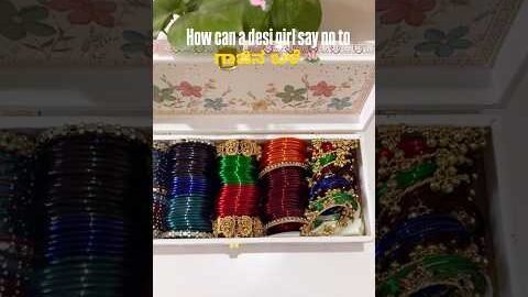 Can never say no to ಗಾಜಿನ ಬಳೆ ♥️#bangles #girls #desi #aesthetics #viralshorts #ytshorts #trading