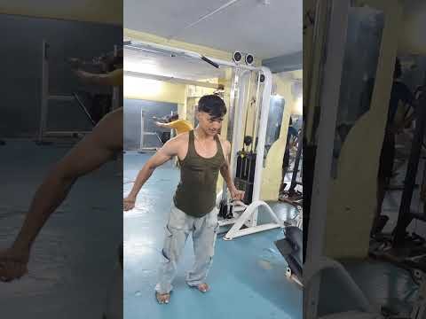 chest workout #motivation #hardworkworks #youtubeshorts #fitneess #chest #gym #shorts #chest #desi