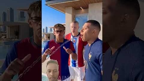 #football#comedy#funny#trending#viral#funnyvideos#memes#shortvideo#Dance#music#foryou#fyp#viral#xoxx