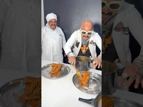 Desi murga challenge….😍❤️🍗 #chickenlegpiece #ulhaskamthe #foodchallenge #indianfood #food #shorts