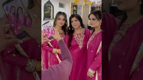 Mother daughters matching 😍 #shortsvideo #wedding #partygift #desi #shaadi #mubarak #fashion