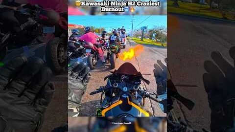 Kawasaki ninja h2 Craziest Burnout🥶🔥#shorts #ytshorts