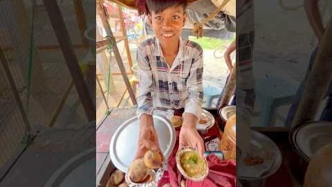 UP ka Desi Litti Chokha 😳❤️ #shorts #youtubeshorts #littichokha #uttarpradesh #desi #viral #trend