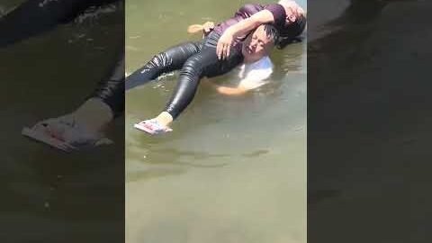women dead in rever #trending #plese_subscribe #viral