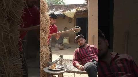 🍫 भाई ने Chocolate Share नहीं फिर मैंने लगाया सबसे CRAZY Desi Jugaad Indian Village Shorts #shorts