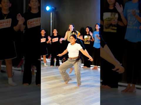 High Energy Girl Bhangra Steps to Viral Sidhu Moose Wala Song #bhangraempire #sidhumoosewala