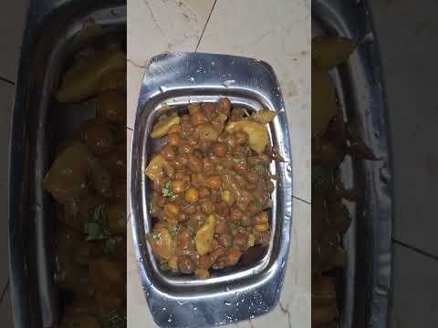 Mumbai style chana batata #indianfood #desi #chana