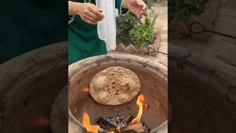 Roti + White Ghee + Desi Aloo 🤤🔥 #Roti #Ghee #Aloo #Desi #Food  #Punjab #Village #Yum #Viral #Shorts