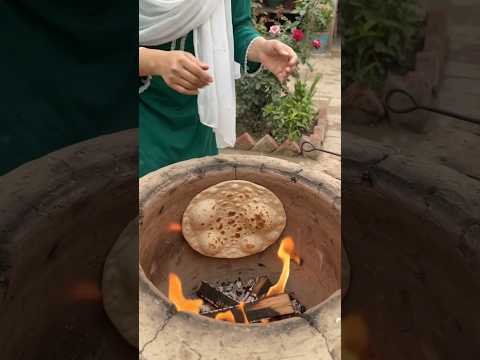 Roti + White Ghee + Desi Aloo 🤤🔥 #Roti #Ghee #Aloo #Desi #Food  #Punjab #Village #Yum #Viral #Shorts