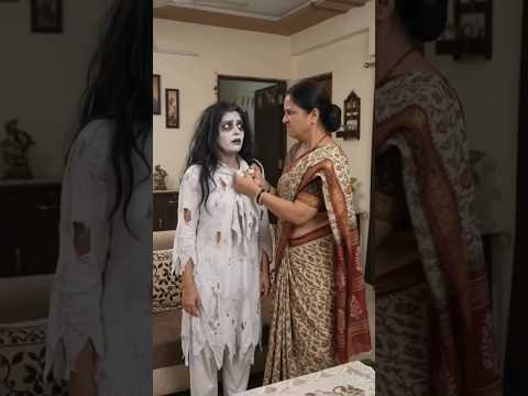 Bhootni Ko Mummy Ne Pakad Liya 😂 | Funny Comedy Video | Desi Comedy #shorts