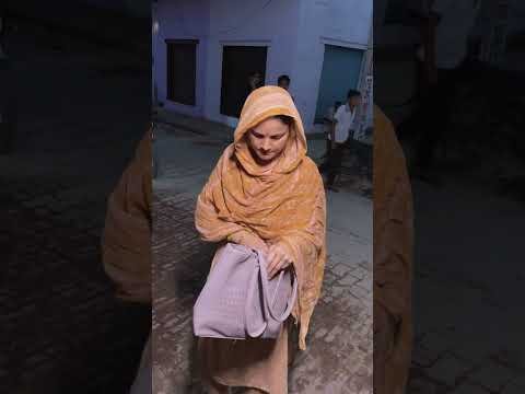 चालाक भिखारी को सिखाया ऐसा सबक 😂 | Funny Comedy Reel | Desi Comedy
