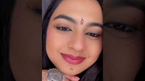Your navratri bindi inspo is here✨ #navratrispecial #bindi #inspiration #garba #desi #grwm
