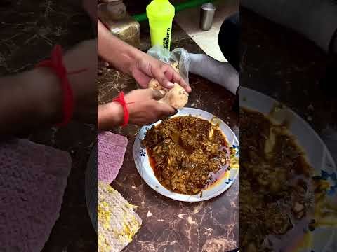 चिकन और बाटी 🙏🏻❤️ #desi #food #spicy #foodie #cooking