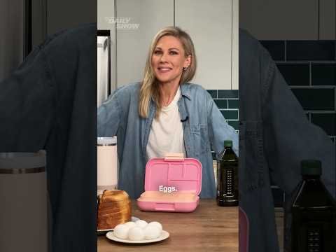 Supermom Desi Lydic makes packing a lunch fun, easy, and hopefully not explosive #DailyShow