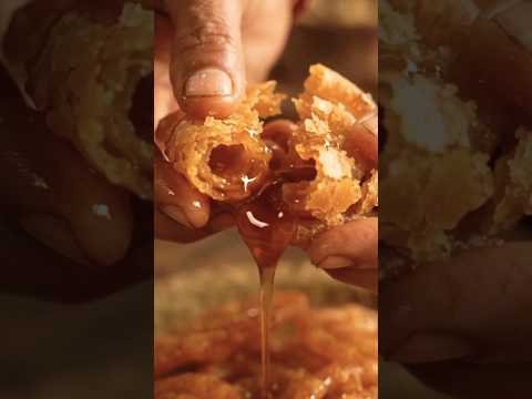 🔥 गुड़ वाली देसी जलेबी #गांव की रसोई में कुरकुरी जलेबी #desi food #youtubeshorts