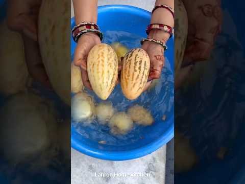 काचरे की सुखी सब्जी 🥰 #rajasthani #villagefood #desi #khana #recipe #marwadi#youtubeshorts #shorts