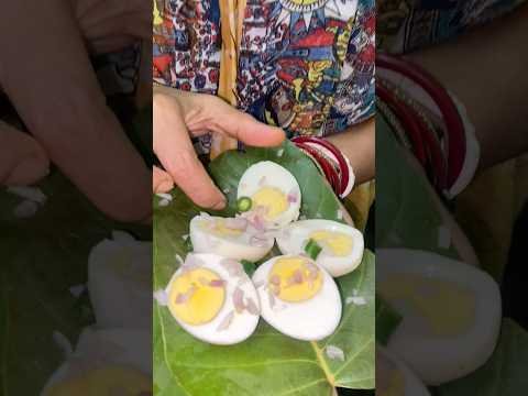 Desi patta me boil egg laye kyuki aalu paratha nahi khana #egg